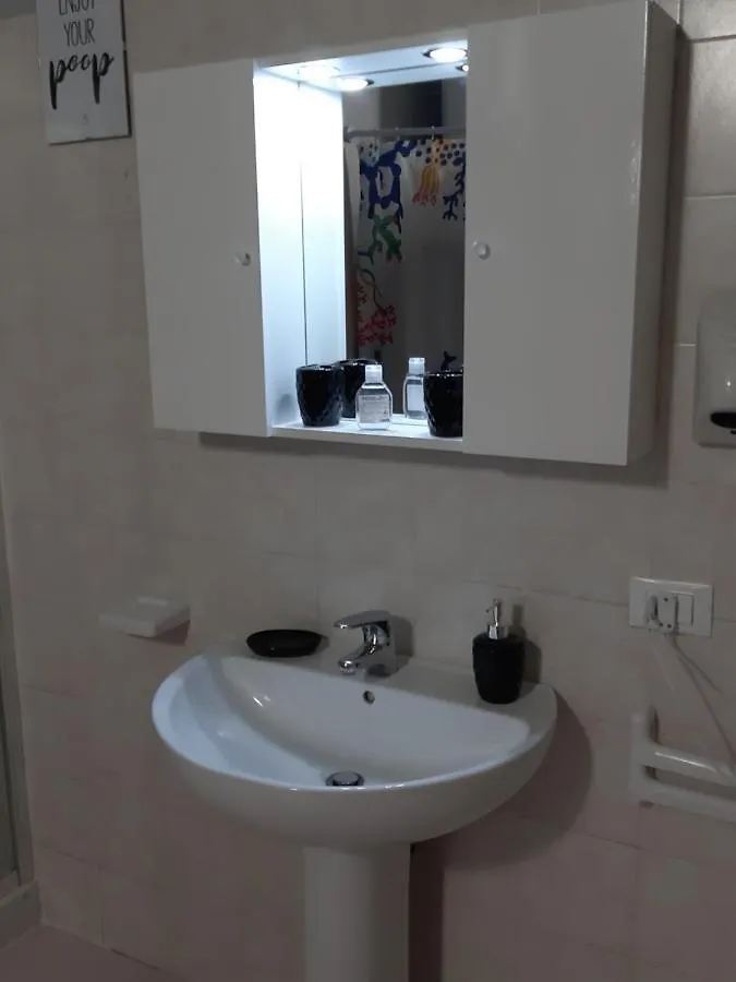 Alojamento de Acomodação e Pequeno-almoço B&B Peace Pisa